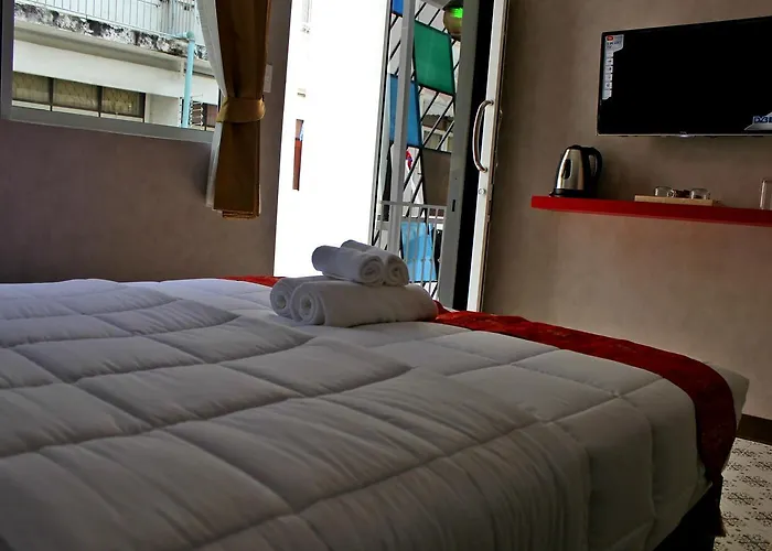 Everest Boutique Hotel 3*